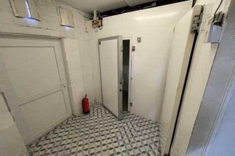 10 T202511061649.jpg