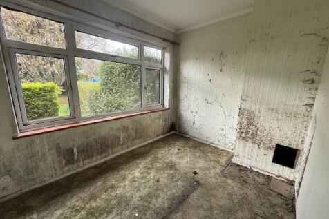 Internal 9 Medium T202511061138.jpg