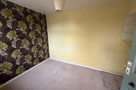 Internal 10 Medium T202511061138.jpg