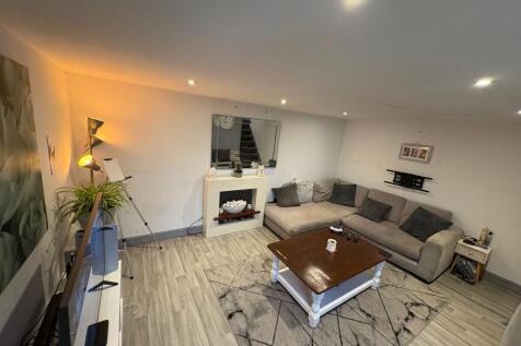 WhatsApp Image 2025-11-07 At 15.56.17 6e72de20 T202511071603.jpg