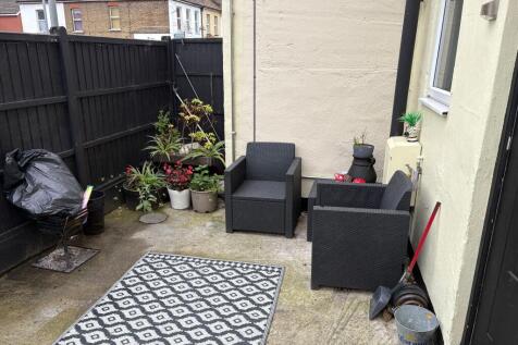 WhatsApp Image 2025-11-07 At 15.56.17 359312e7 T202511071603.jpg