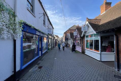 3  Medium  T202511061547.jpg