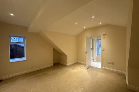 IMG 1820  Medium  T202511111034.jpg