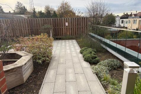 WhatsApp Image 2025-11-06 At 15.15.33 9200faae T202511061615.jpg