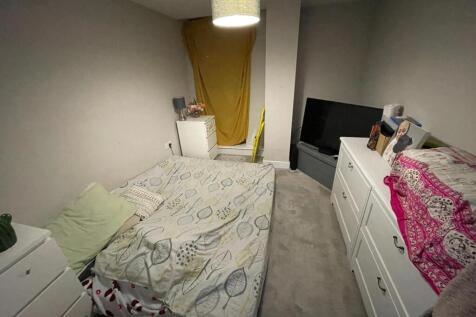 WhatsApp Image 2025-11-11 At 15.15.08 620401d4 T202511120924.jpg