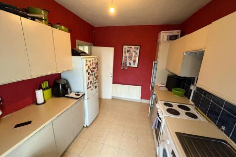 WhatsApp Image 2025-11-18 At 11.07.01 01dba683 T202511181315.jpg