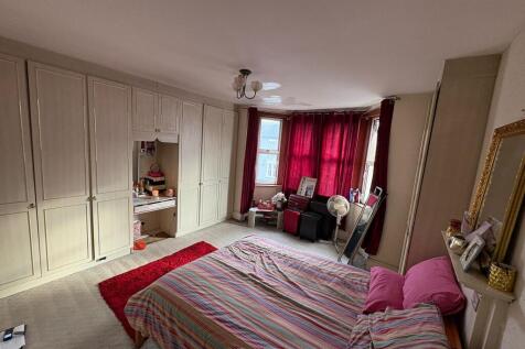 WhatsApp Image 2025-11-18 At 11.07.00 090247d0 T202511181315.jpg