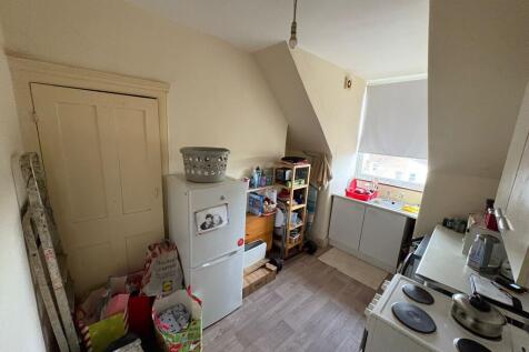 WhatsApp Image 2025-11-18 At 11.07.02 B095a84d T202511181315.jpg