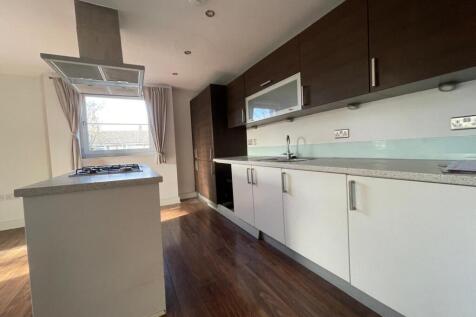 WhatsApp Image 2025-11-17 At 14.02.24 7d013a54 T202511171415.jpg