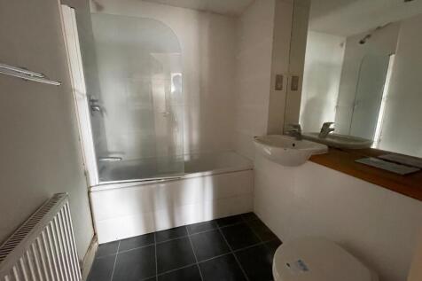 WhatsApp Image 2025-11-17 At 14.02.24 6e889452 T202511171415.jpg