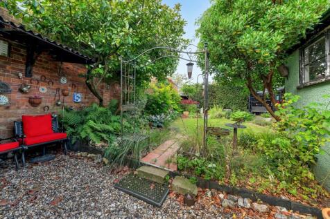 Donthorn Cottage - 26 T202511141028.jpg