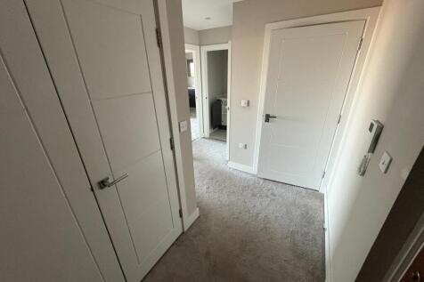 WhatsApp Image 2025-11-25 At 12.32.48 Bb67557a T202511251655.jpg