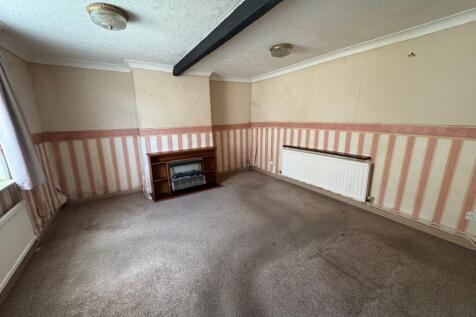 2  Medium  T202507110920.jpg