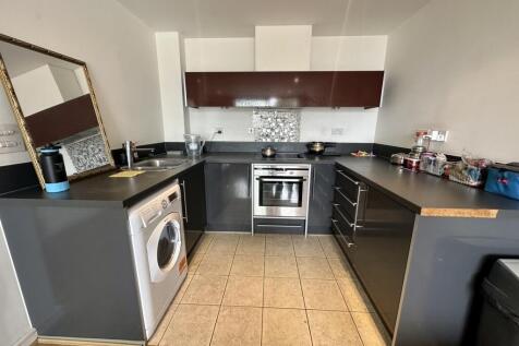 3  Medium  T202509290939.jpeg