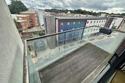 6  Medium  T202509290939.jpeg