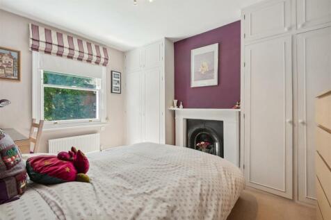 Fishers Lane, W4 - FOR SALE