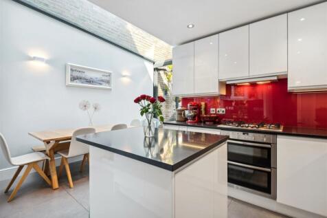 Fishers Lane, W4 - FOR SALE