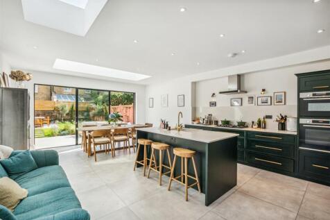 Thornton Avenue, W4 - FOR SALE