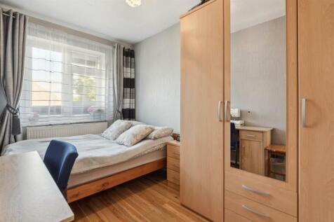 Coniston Close, W4 - FOR SALE
