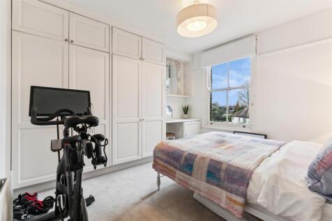 Park Road, W4 - FOR SALE
