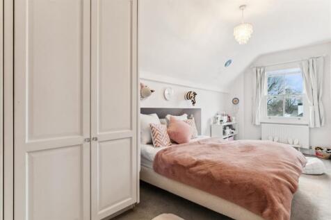 Park Road, W4 - FOR SALE