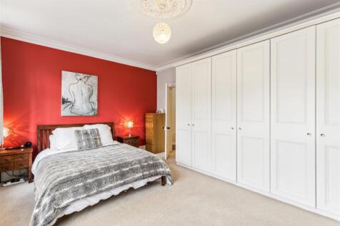 Gainsborough Road, W4 - FOR SALE