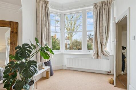 Kara Lodge, W4 - FOR SALE