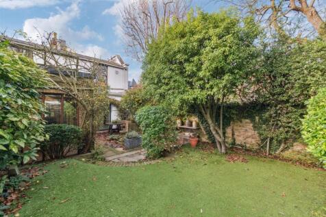 Grove Park Gardens, W4 - FOR SALE