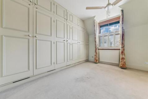 Grove Park Gardens, W4 - FOR SALE