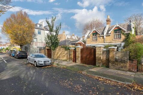 Grove Park Gardens, W4 - FOR SALE