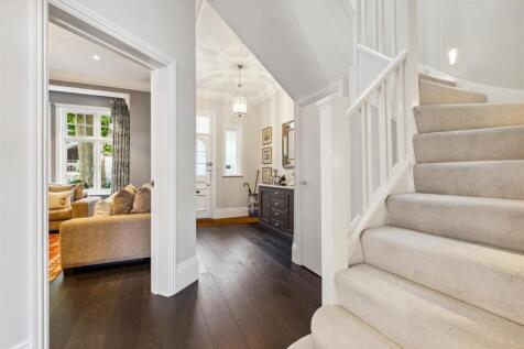 Abinger Road, W4 - FOR SALE