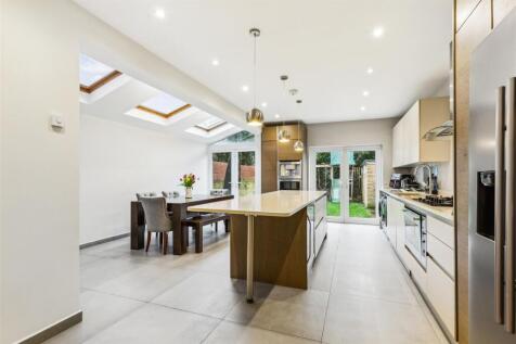 Sutton Lane South, W4 - FOR SALE