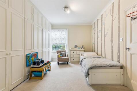 Sutton Lane South, W4 - FOR SALE