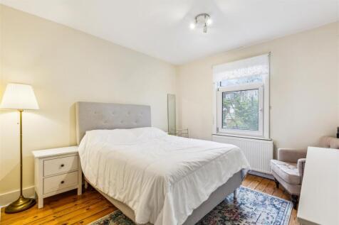 Sutton Lane South, W4 - FOR SALE