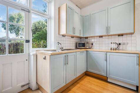 Rusthall Mansions, W4 - FOR SALE
