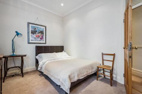 Rusthall Mansions, W4 - FOR SALE