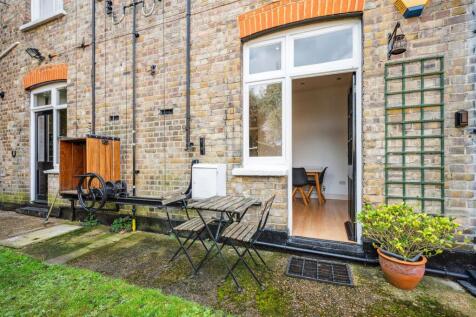 Rusthall Mansions, W4 - FOR SALE