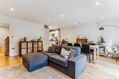 Argyle Court, W4 - FOR SALE