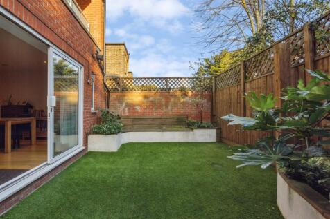 Argyle Court, W4 - FOR SALE