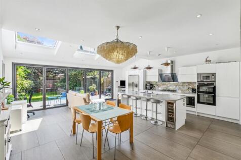 Prebend Gardens, W6 - for sale
