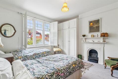 The Avenue, Bedford Park, W4 - FOR SALE