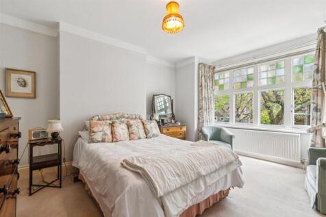 The Avenue, Bedford Park, W4 - FOR SALE
