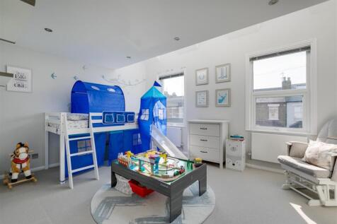 27 Binns Road-9.jpg