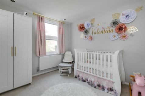 27 Binns Road-11.jpg
