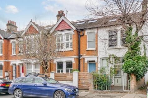 Ivy Crescent, W4 - TO LET