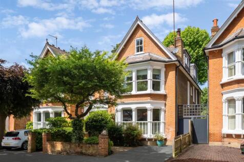 Park Road, W4 - FOR SALE