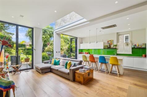 Park Road, W4 - FOR SALE