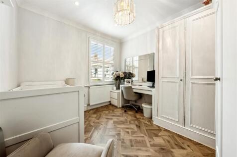 Geraldine Road, W4 - FOR SALE