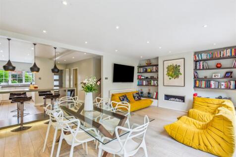 Cosmur Close, W12 - FOR SALE