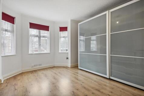 7 Elmwood Road W4 3DY - urgent-2.jpg